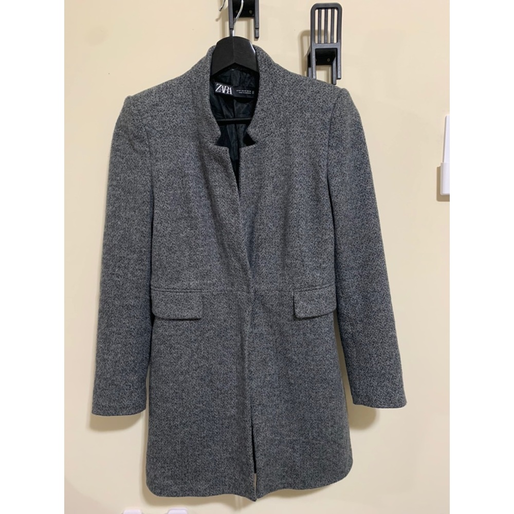 Zara Tweed Grey Very flattering Coat Size XS